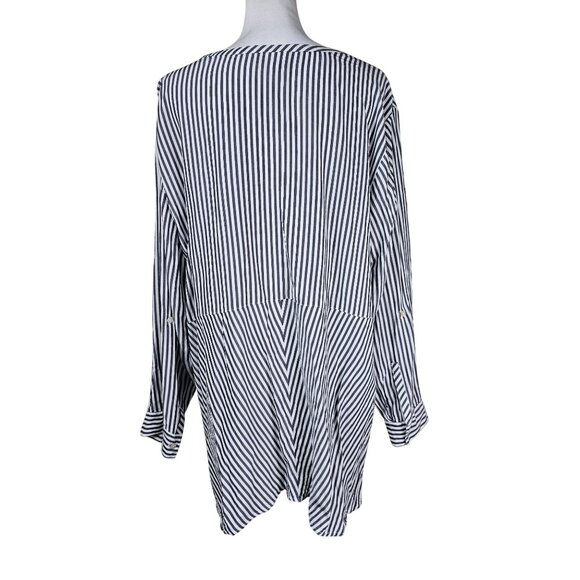J. Jill Gray White Striped Button Up Tunic Sz 3X Lightweight Vneck Relaxed Fit - Picture 3 of 13